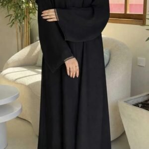 Lamsa عباية سديم _ عباية صممت لتجمع الاناقة والجودة بشيك اسفل الكم